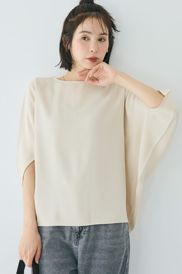 セール☆2490円→1990円 とろみツイルスクエアジップブラウス