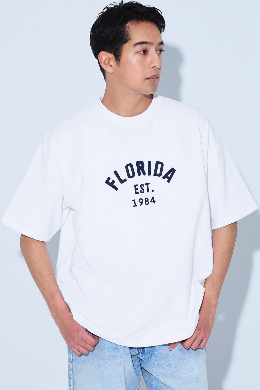 セール☆1690円→990円 インレイ裏毛スウェットワッペントップス