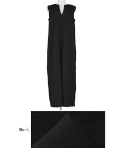 All-in-one ladies salopette slit neck sleeveless wide pants back zipper pocket solid color no mail delivery 22aw coca coca