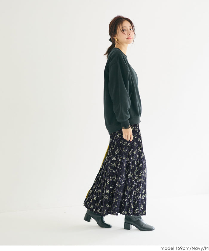 MUVEIL プリーツ ロングスカート マルチ 総柄 ブラック 36 MUVEIL プリーツ ロングスカート マルチ 総柄 ブラック 36