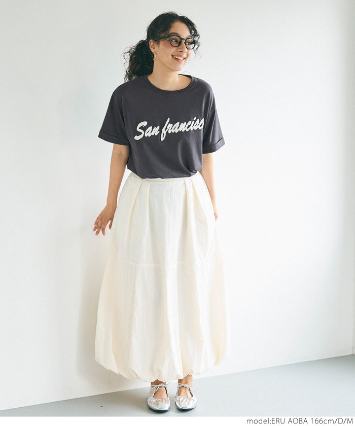 Tシャツ レディース カットソー 半袖 ロゴTシャツ 刺繍 英字ロゴ クルーネック 天竺 伸縮性 ミディアム丈 薄手 メール便可 24ss コカ